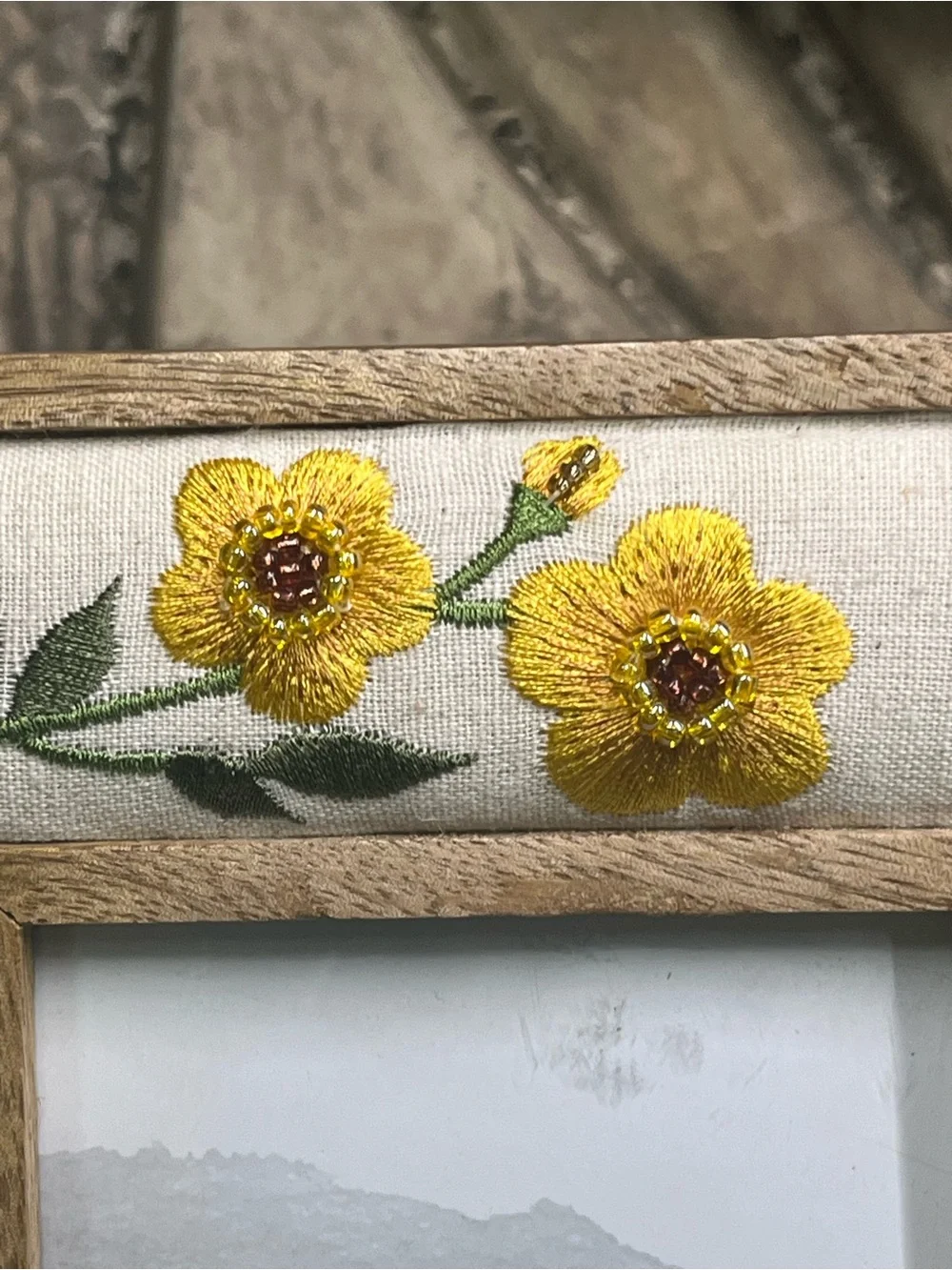 Handcrafted Embroidered Beaded Flower & Bumblebee 4”x6” Photo Picture Frame